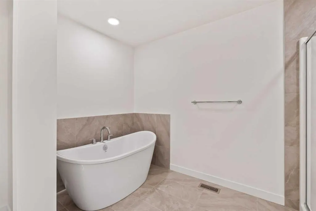 168 Creekstone Circle SW