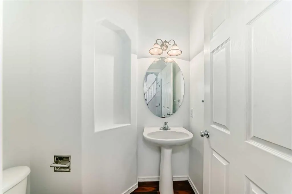 8 Cranfield Place SE