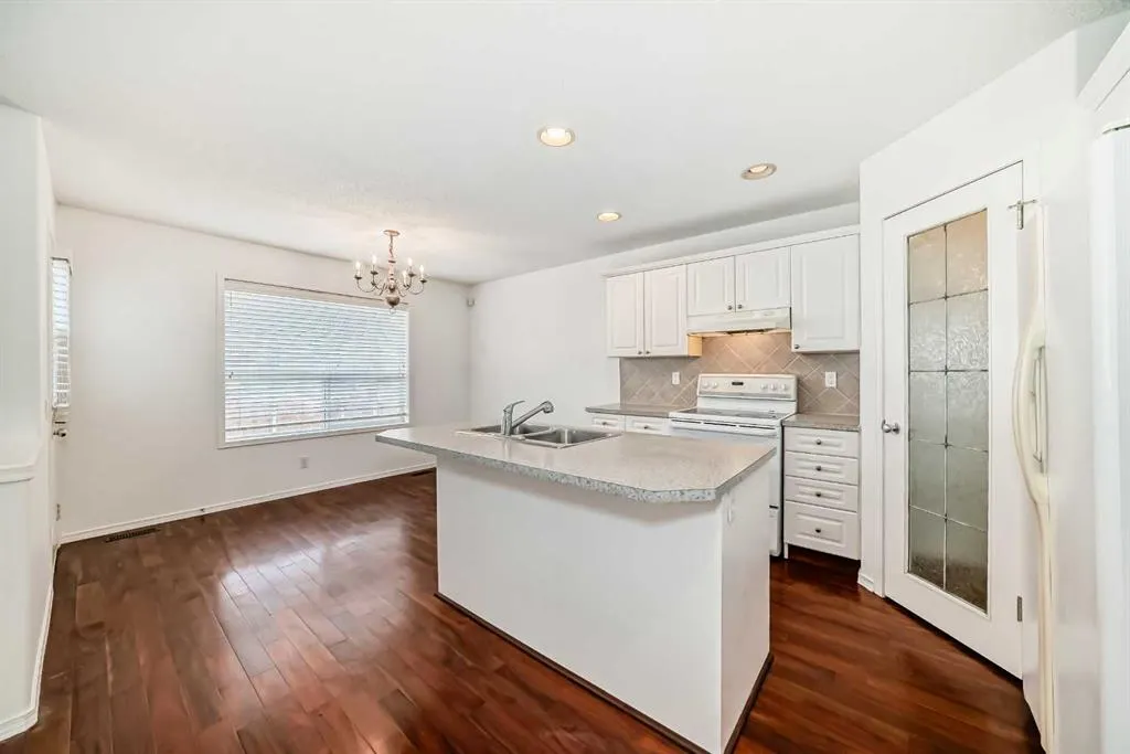 8 Cranfield Place SE