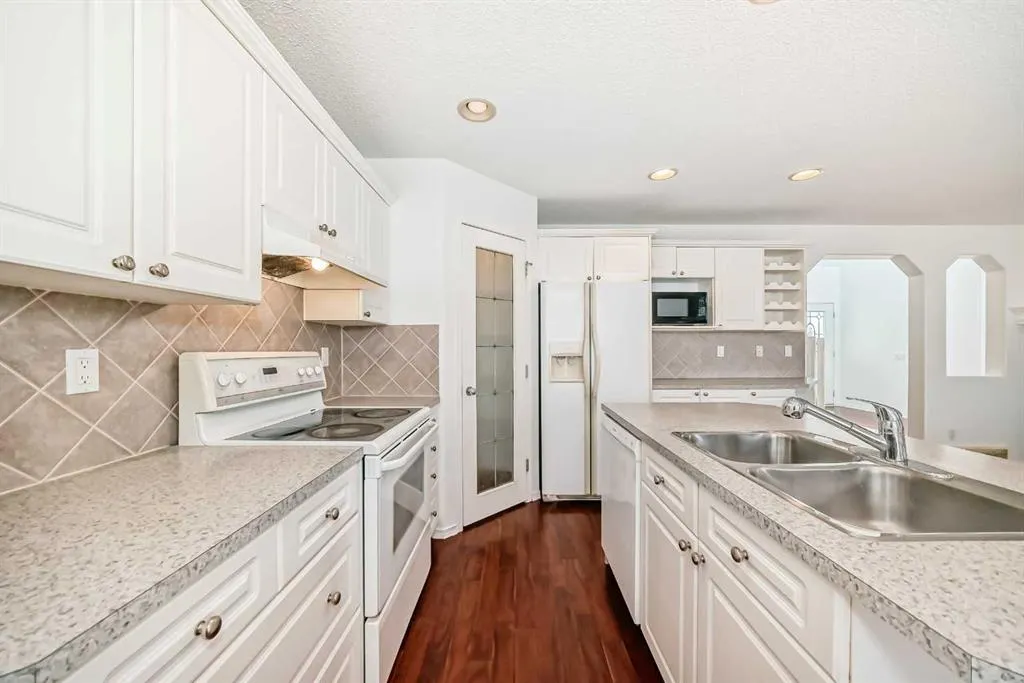 8 Cranfield Place SE