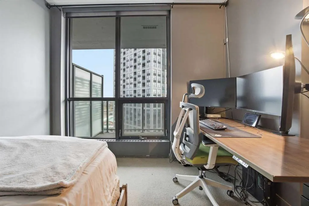 220 12 Avenue SE, #2207