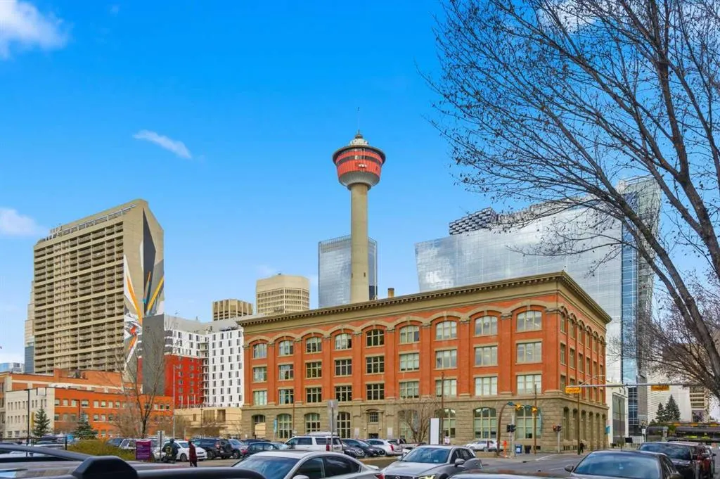 220 12 Avenue SE, #2207