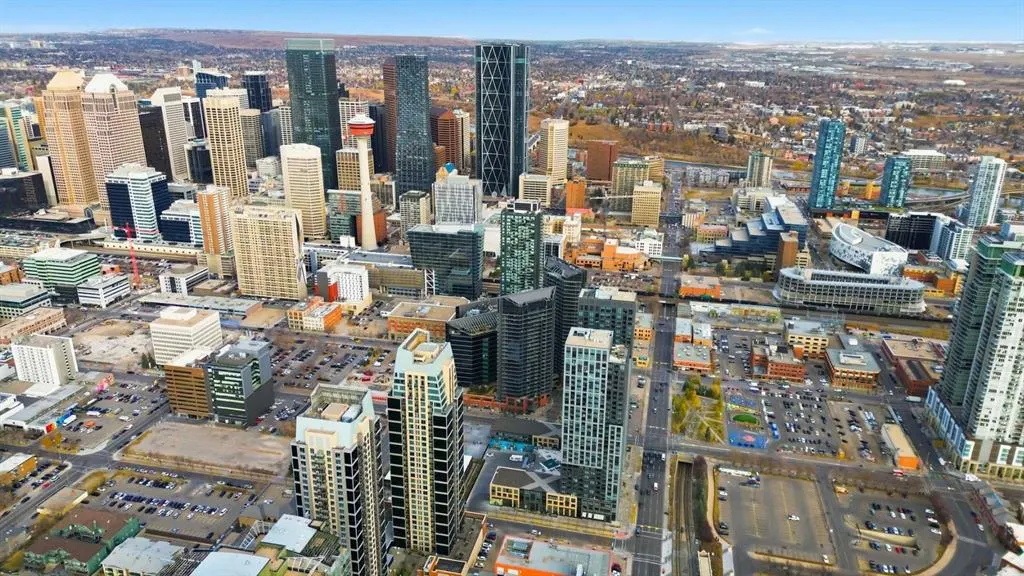 220 12 Avenue SE, #2207