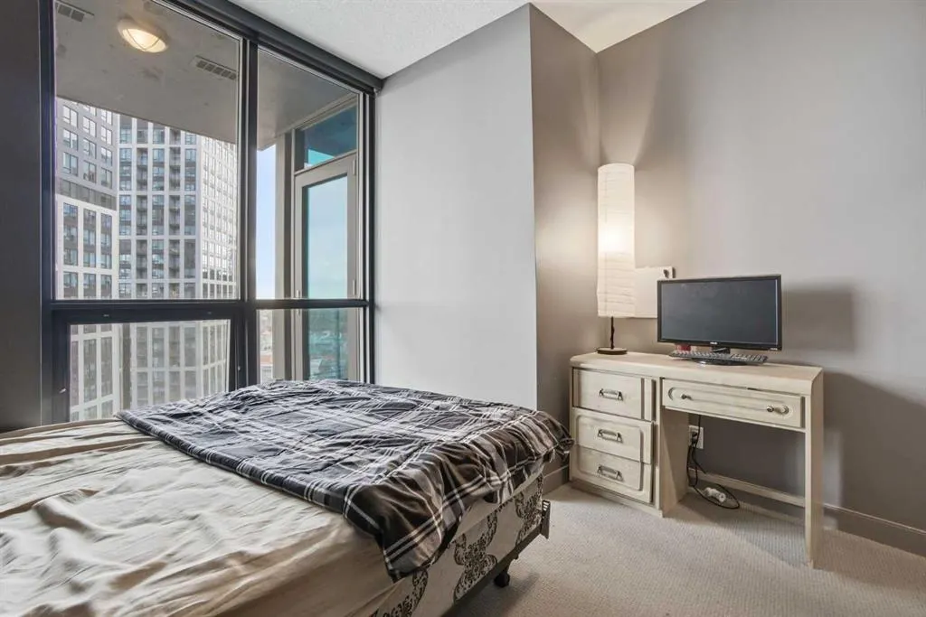 220 12 Avenue SE, #2207