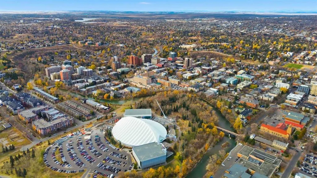 220 12 Avenue SE, #2207