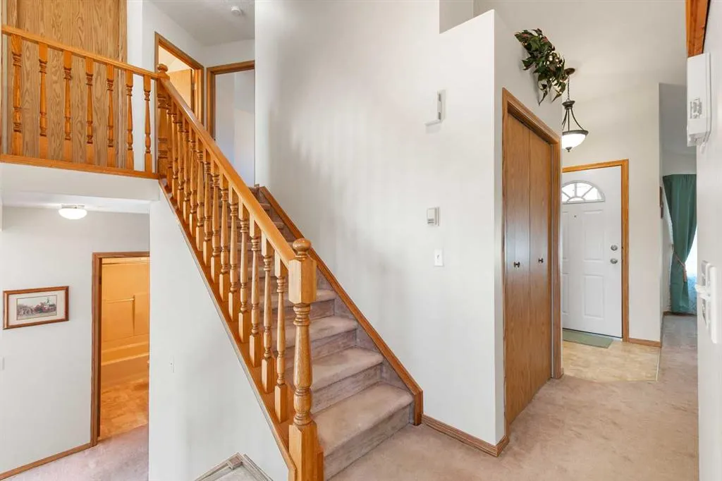 131 Tipping Close SE