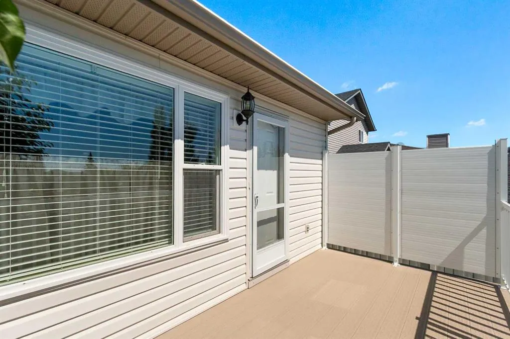 131 Tipping Close SE