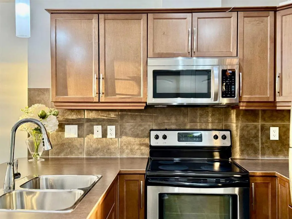 15304 Bannister Road SE, #220