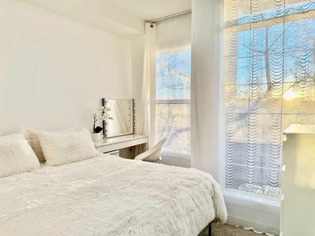 15304 Bannister Road SE, #220