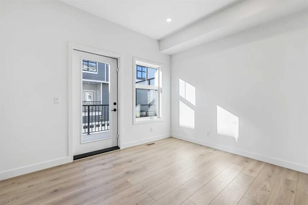 157 Mahogany Gardens SE