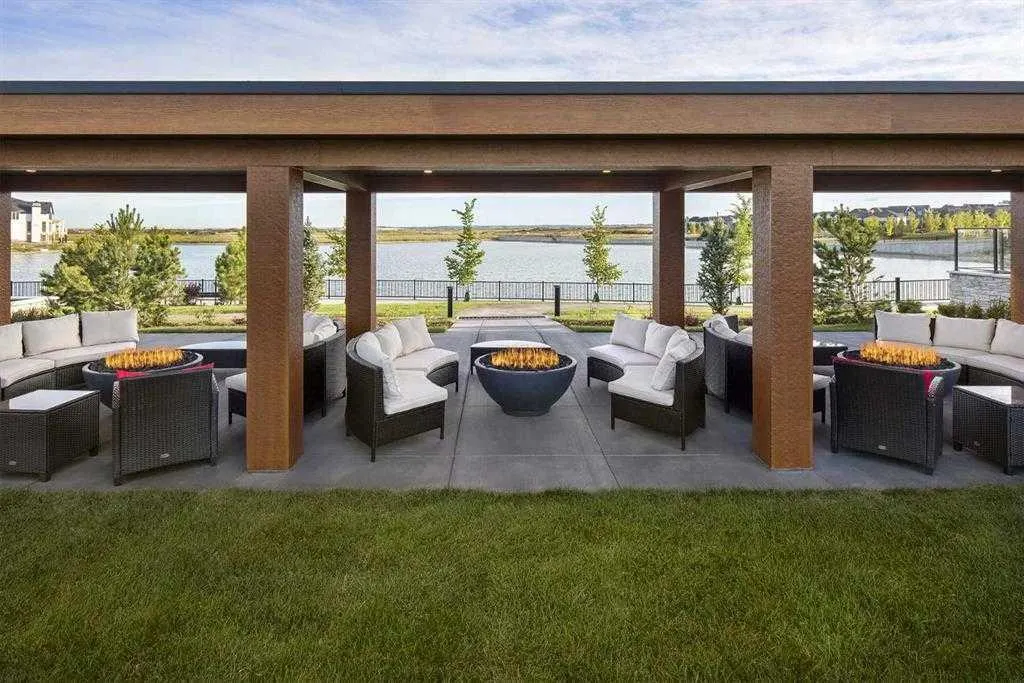 130 Marina Cove SE, #201