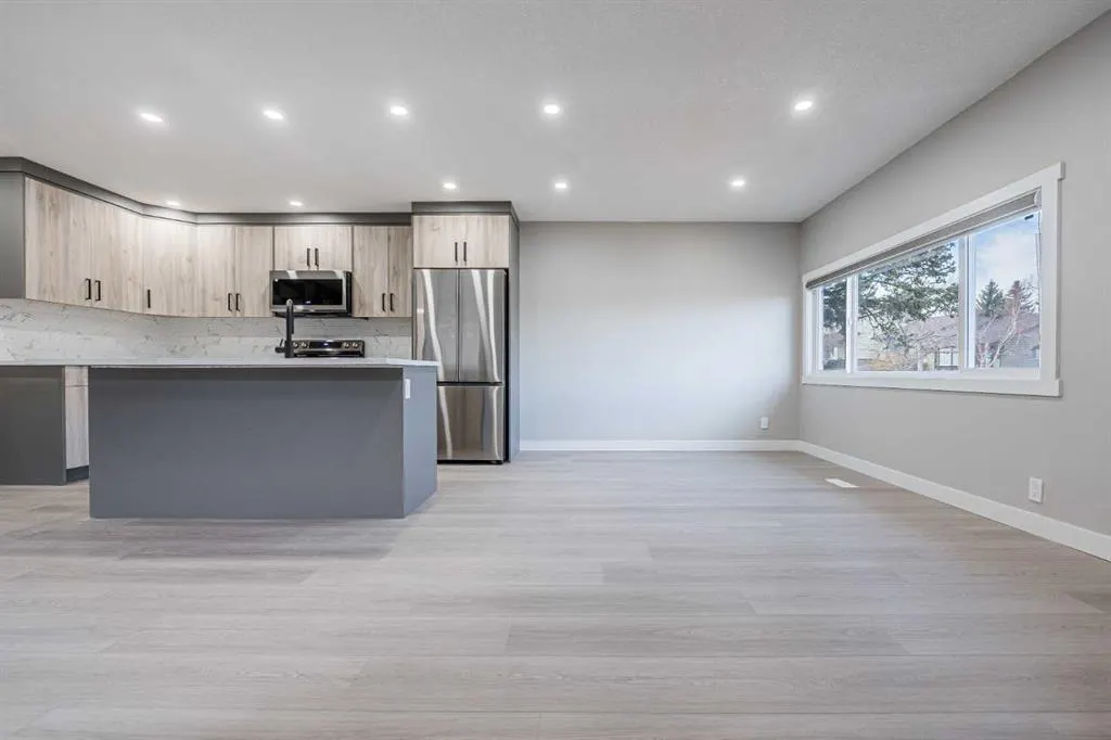 8428 Berkley Road NW