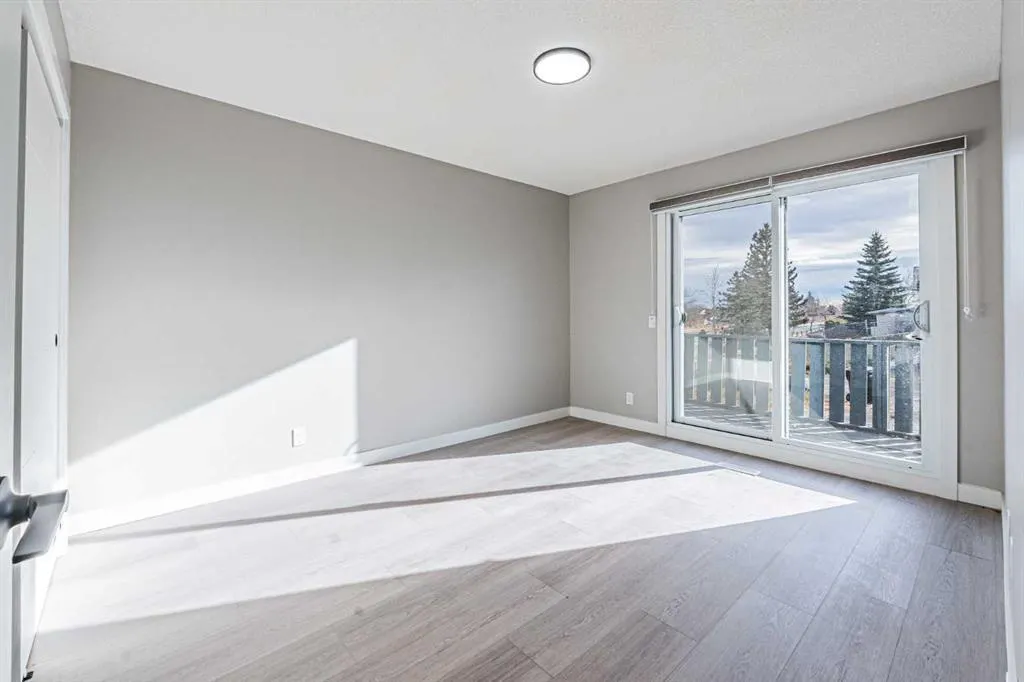 8428 Berkley Road NW