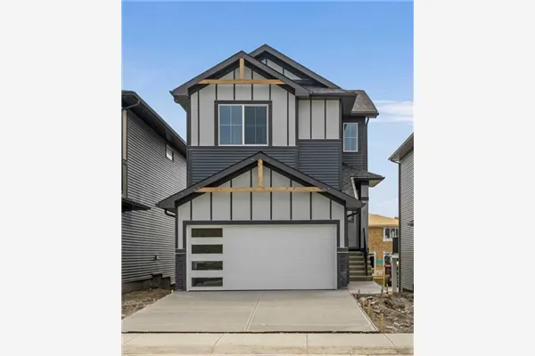 8 Topaz Place