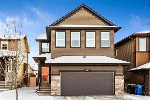 285 Evanspark Gardens NW