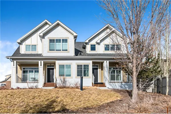 33 Drake Landing Square