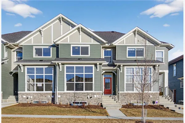 2198 Bayview Drive SW