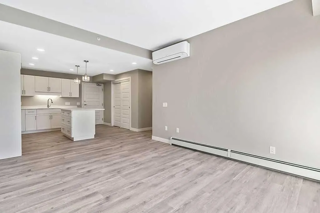 97 Station Drive #201