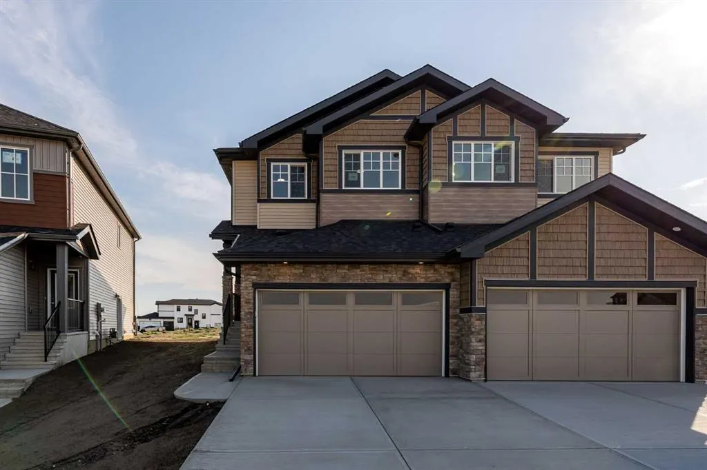 308 Edgefield Close