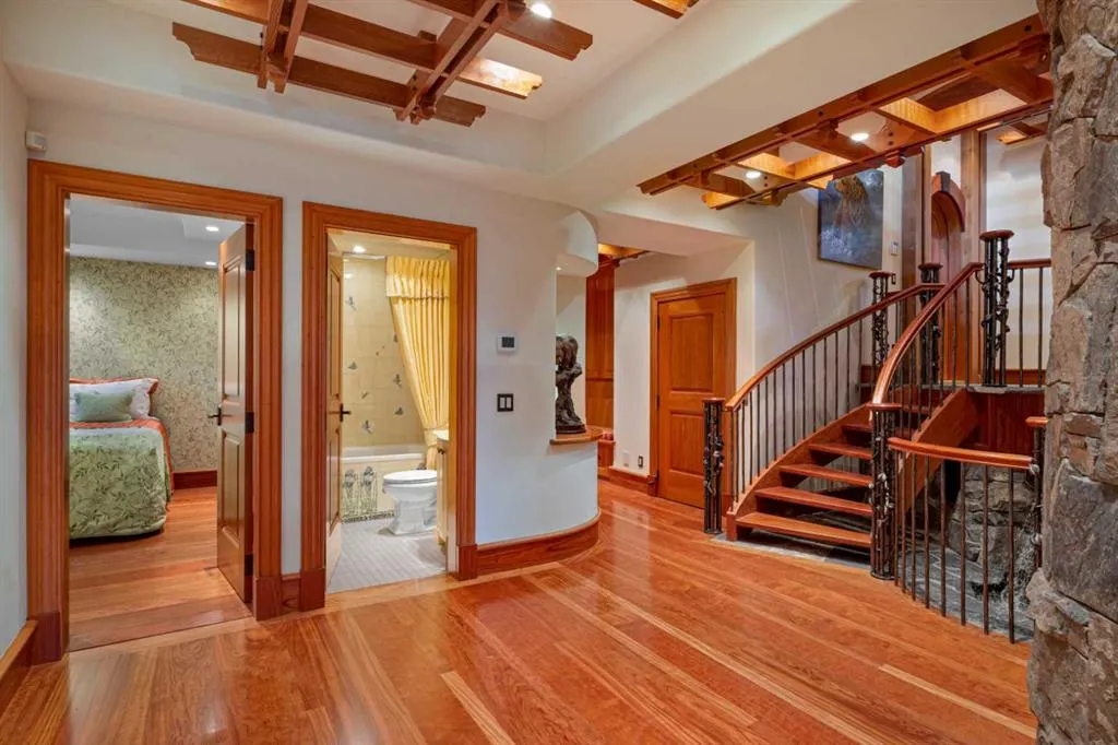 145 Silvertip Ridge