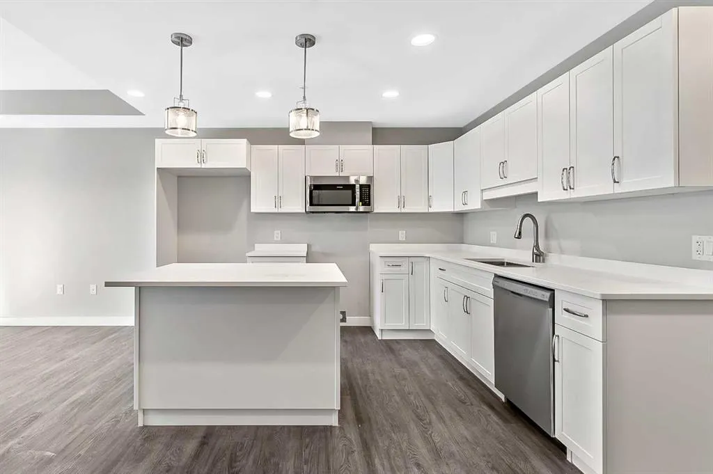 97 Station Drive #302
