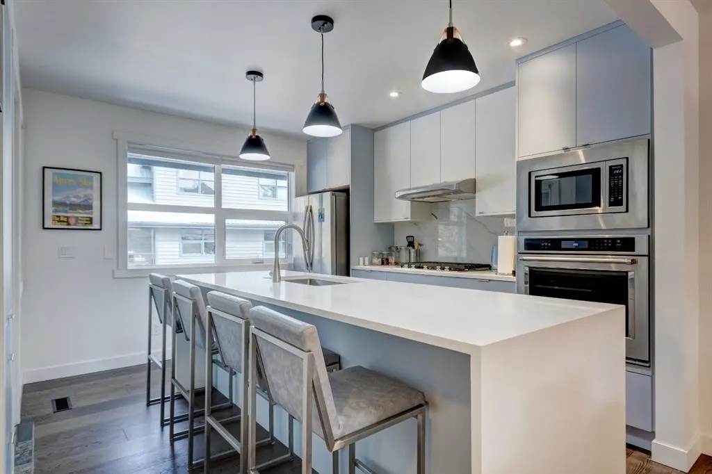 242 Benchlands Terrace #18
