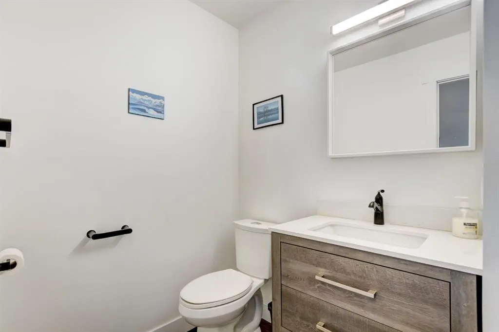 242 Benchlands Terrace #18