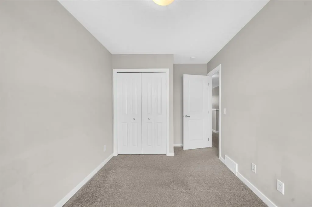 50 Copperstone Common SE