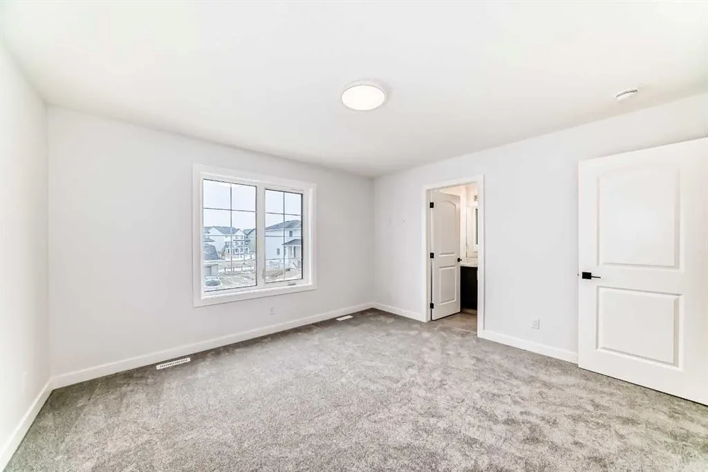 48 Monarch Bend