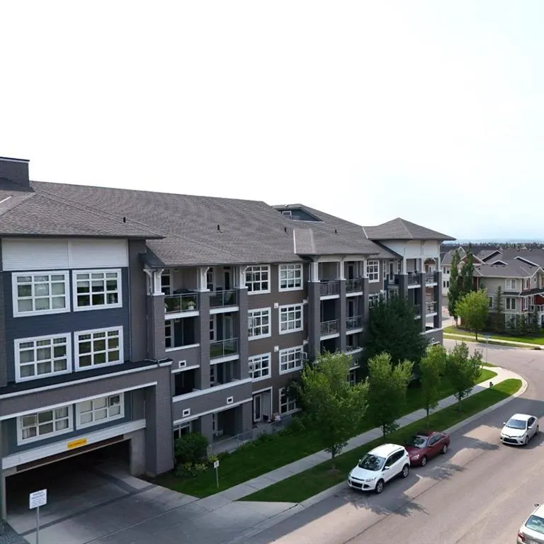 25 Auburn Meadows Avenue SE #426