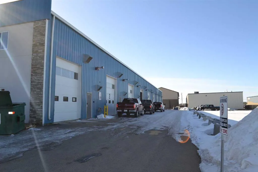 14 Thevenaz Industrial Trail #3