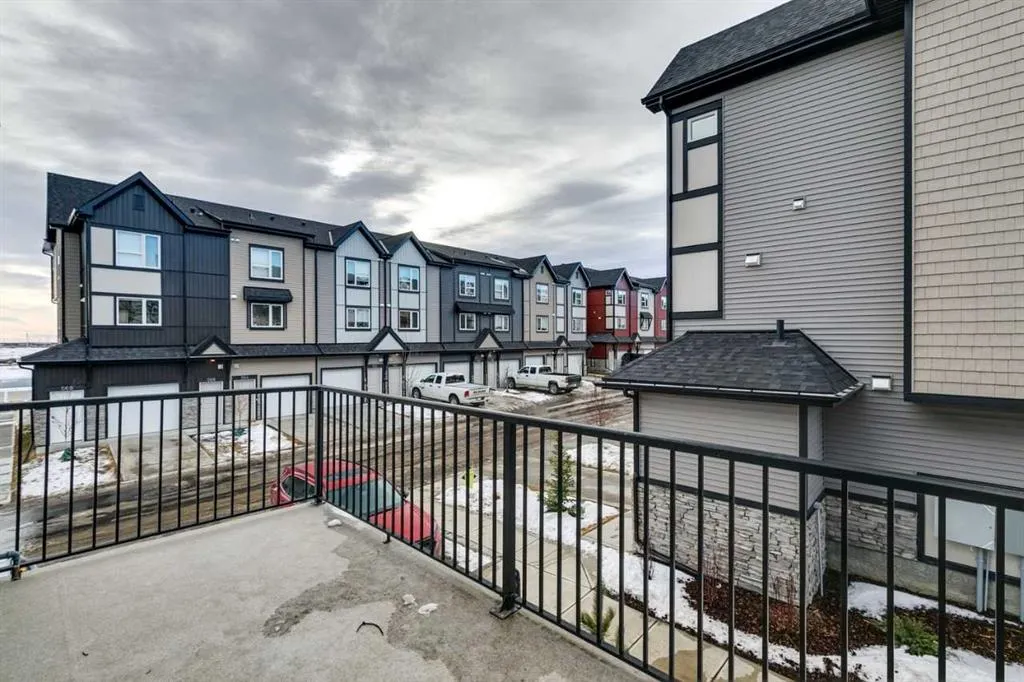 850 Belmont Drive SW #403
