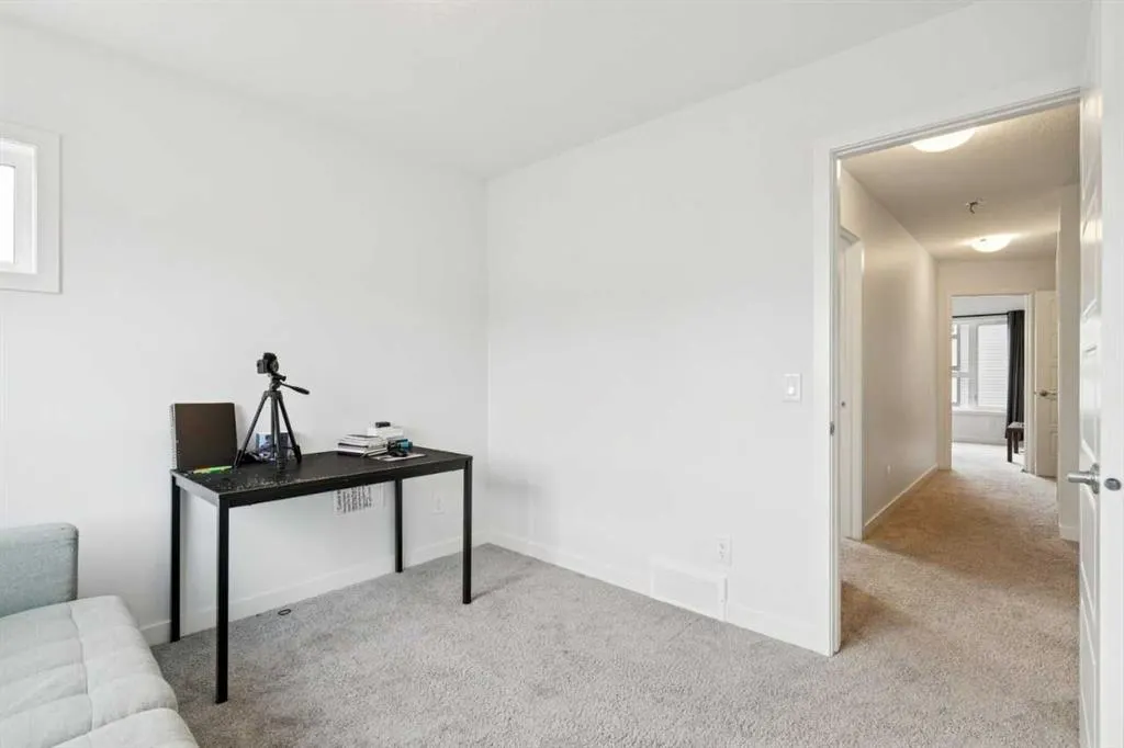 850 Belmont Drive SW #403
