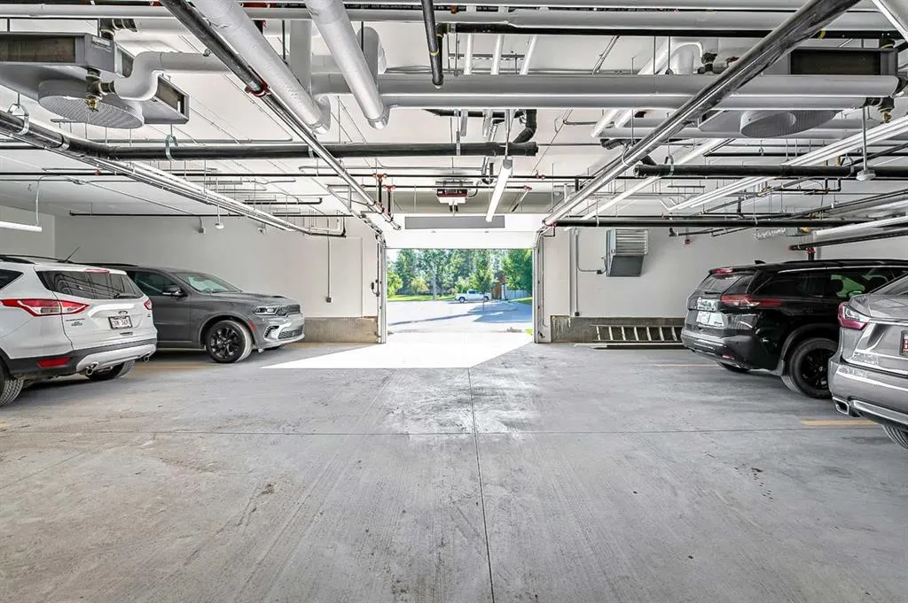 97 Station Drive #405