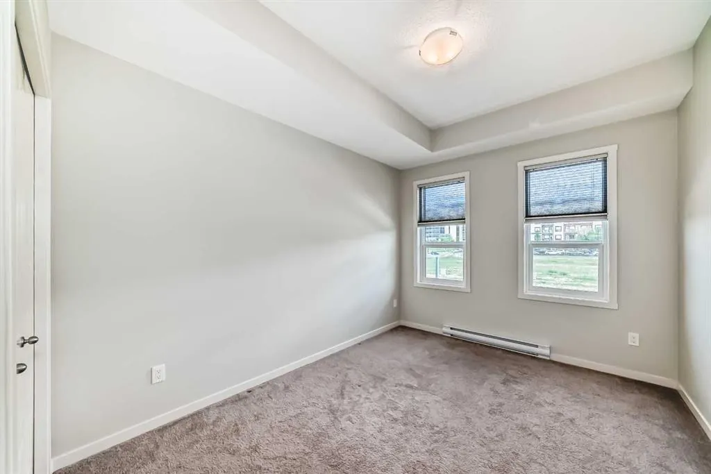 20 Seton Park SE #212