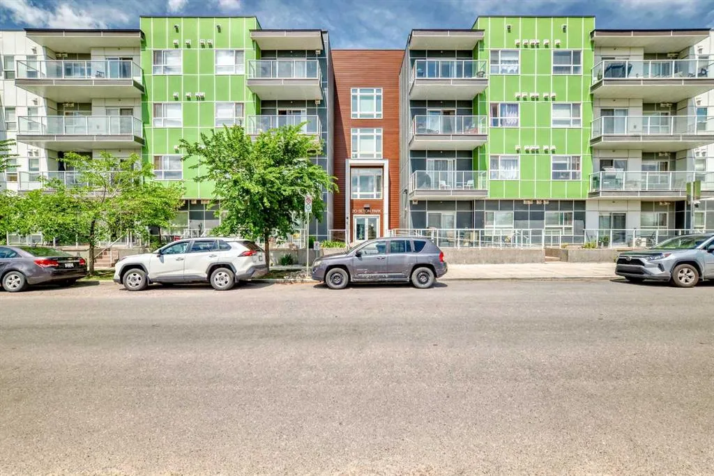 20 Seton Park SE #212