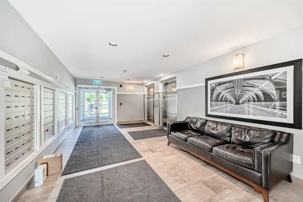 20 Seton Park SE #212