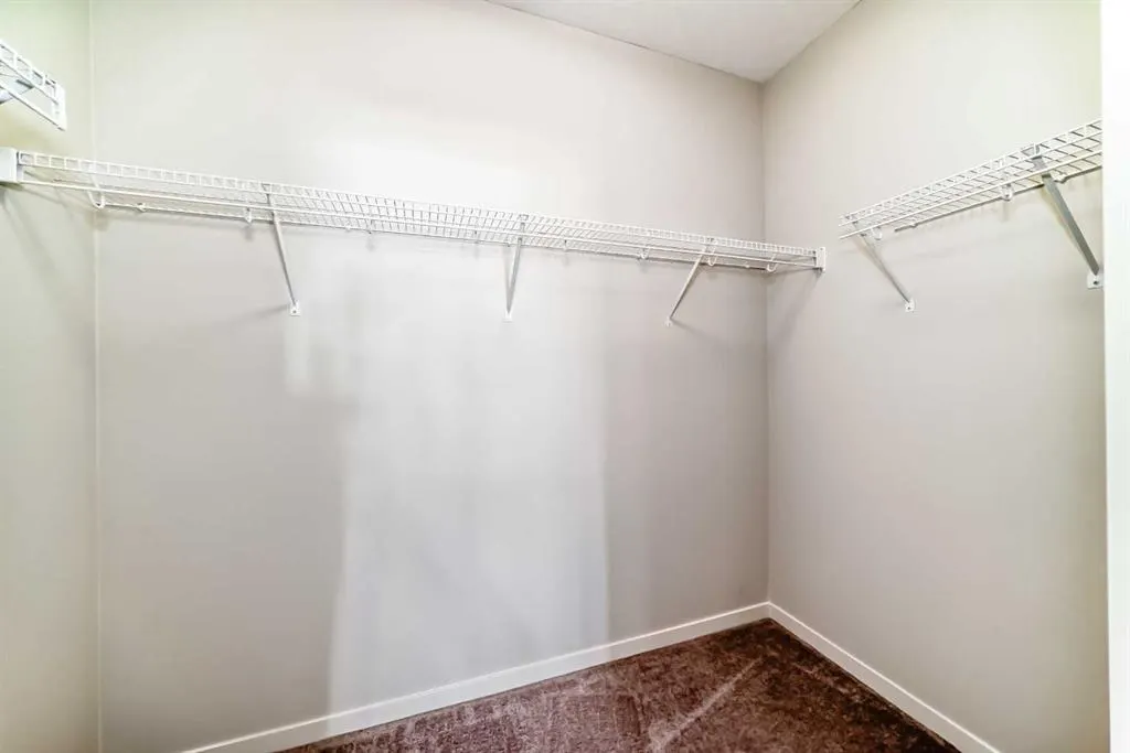 20 Seton Park SE #212