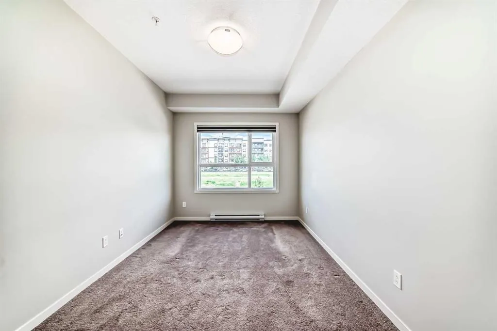 20 Seton Park SE #212