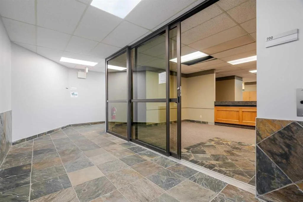40 Elizabeth Street #200
