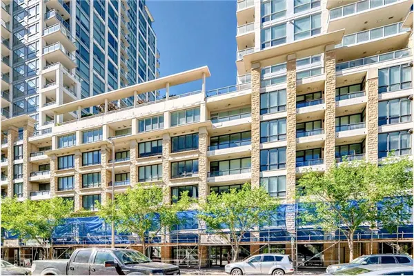 222 Riverfront Avenue SW