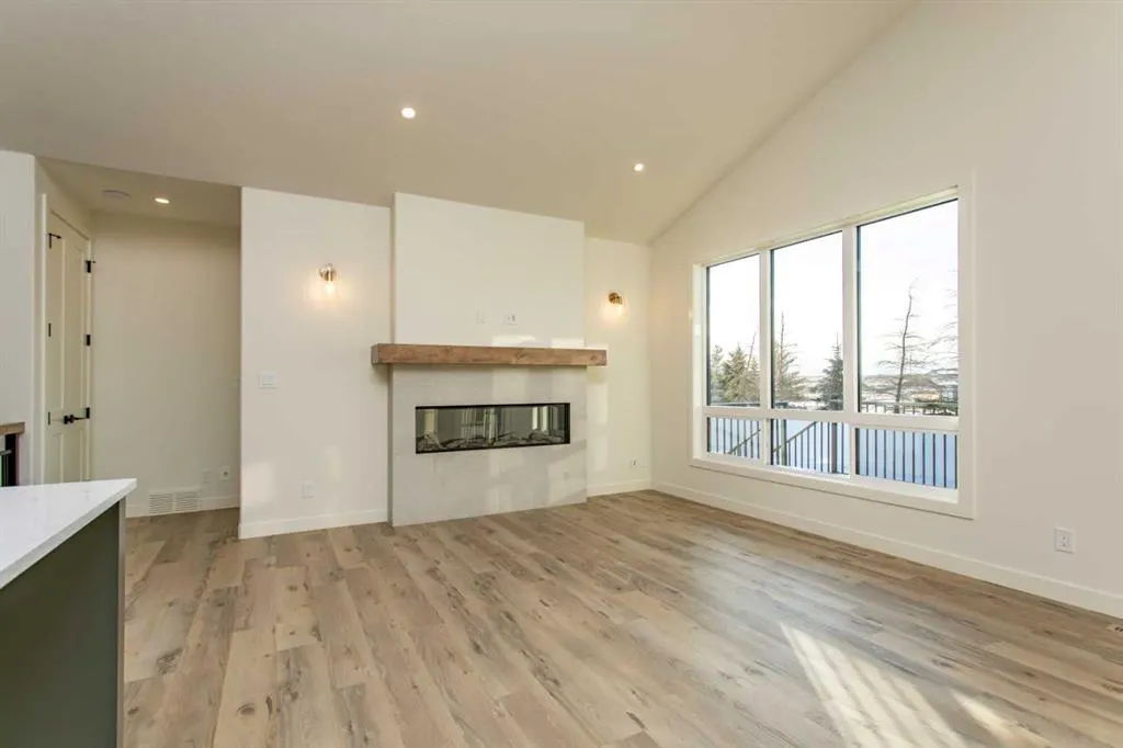 20 Emmett Crescent