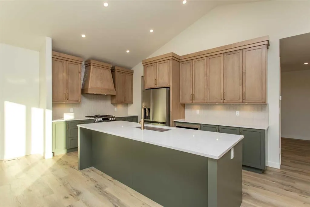 20 Emmett Crescent