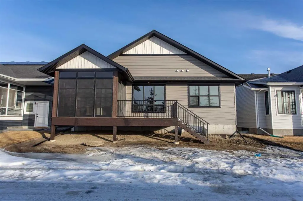 20 Emmett Crescent