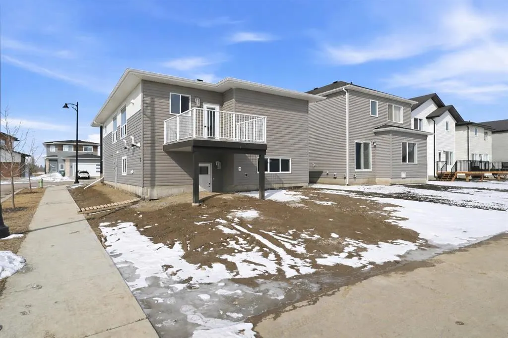 41 Emmett Crescent