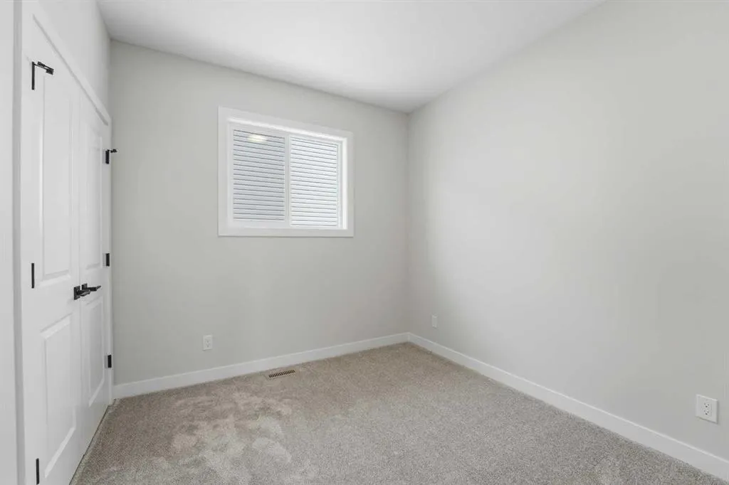 41 Emmett Crescent