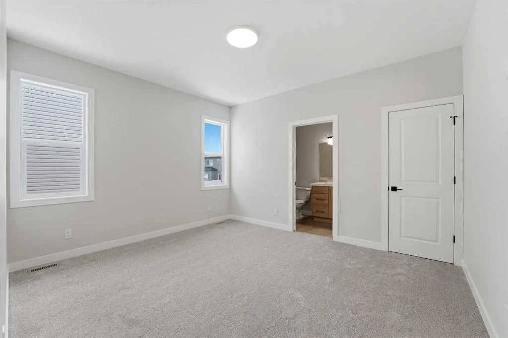 41 Emmett Crescent