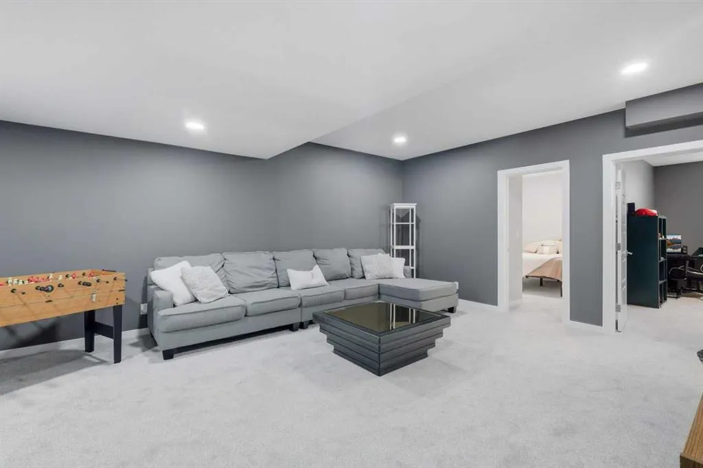 124 Emerald Drive