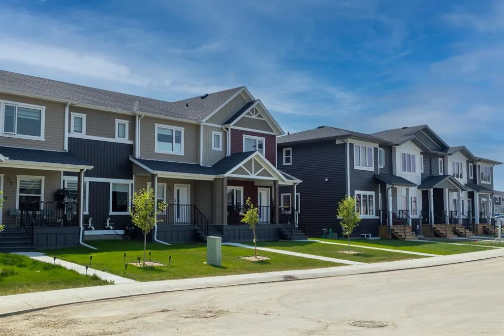 49 Gray Close