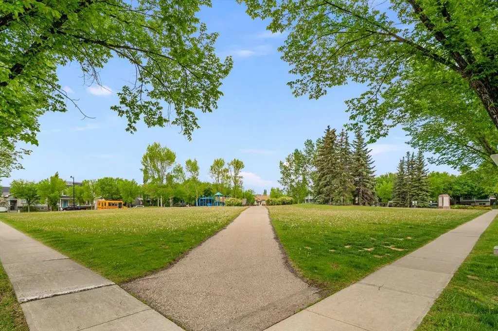 8 Prestwick Pond Terrace SE #219